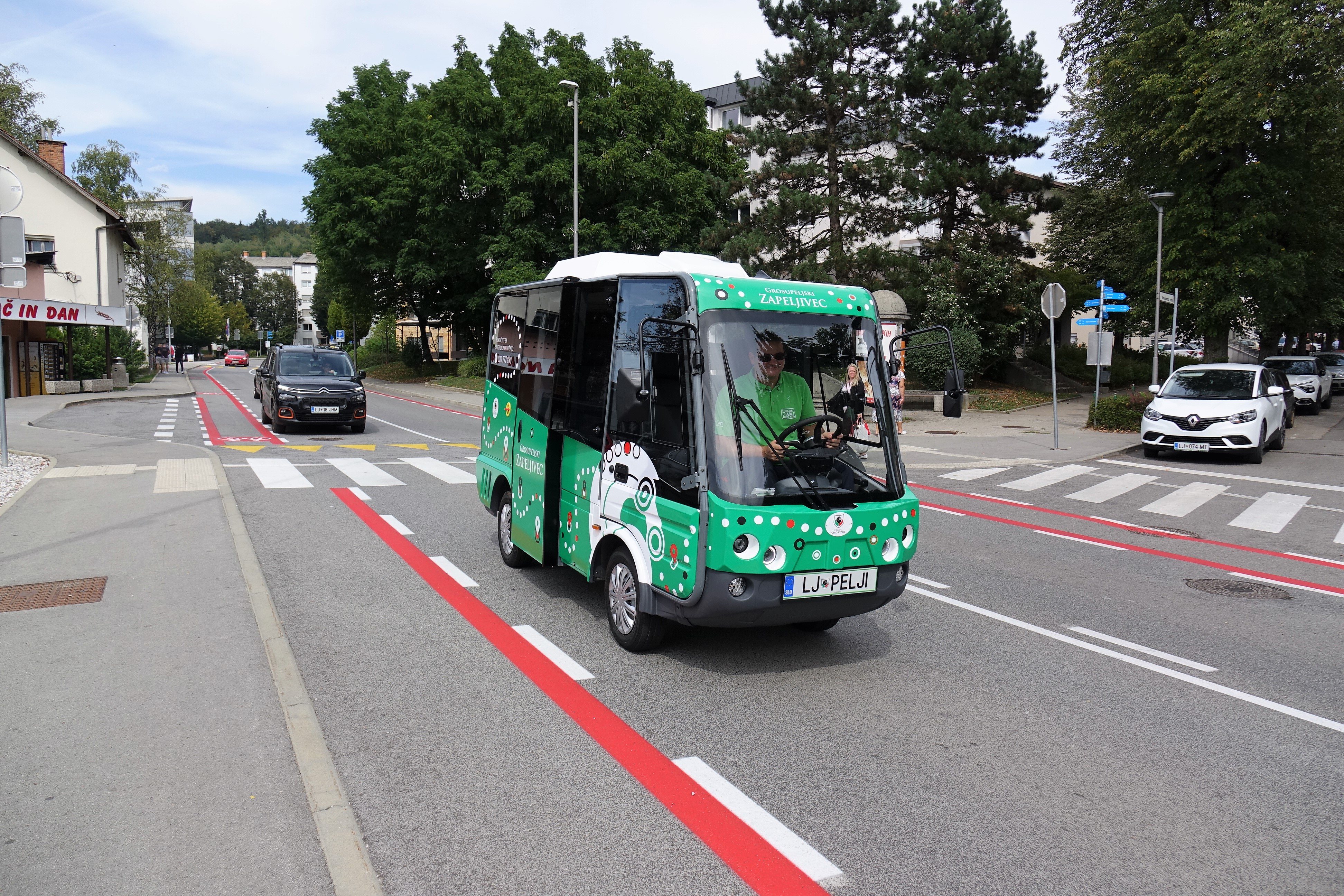 GROSUPELJSKI ZAPELJIVEC